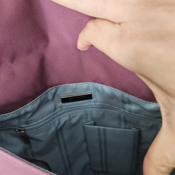 TUMI Ballistic Nylon w/Leather Trim Slim Flap Messenger Bag Travel - Picture 8 of 10